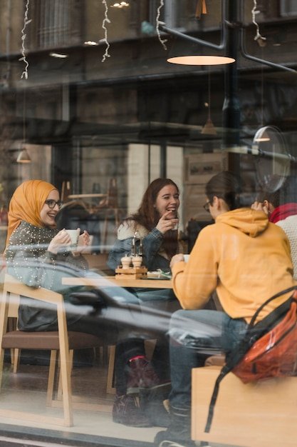 The Comprehensive Guide To Launching A Successful Local Restaurant Business